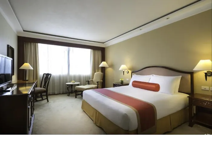 Hotel Marco Polo Plaza