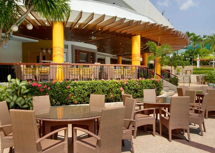 Marco Polo Plaza Hotel 5*