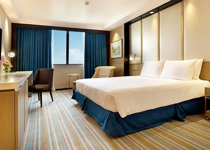 Hotel Marco Polo Plaza 5*