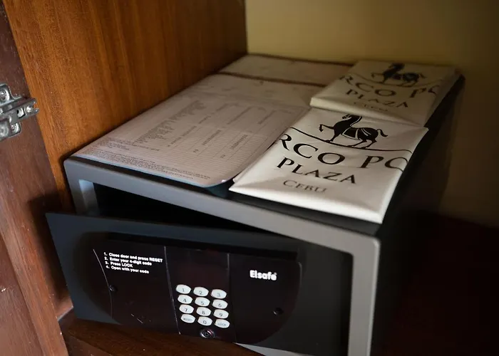 Hotel Marco Polo Plaza 5*